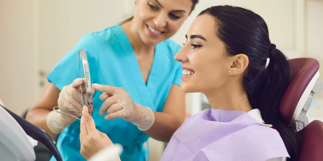 Lentes de Contato: O Que São e Como Mudam Seu Sorriso?